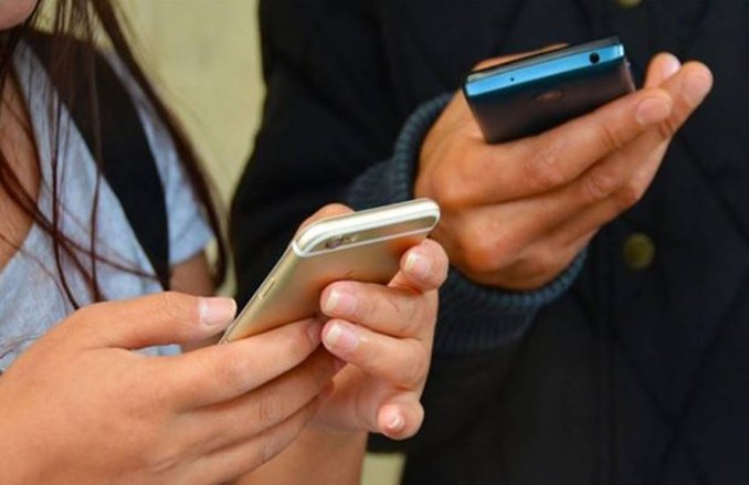 Vodafone Plan: 269 रुपये में मिल रहा डेटा, अनलिमिटेड कॉलिंग के साथ और भी बहुत कुछ