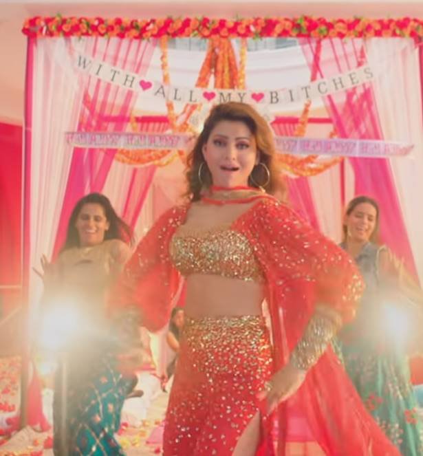 urvashi rautela, urvashi rautela song, urvashi rautela movie, urvashi rautela photo, urvashi rautela item songs, urvashi rautela meet bros, urvashi rautela new photos, Ek Diamond Da Haar Lede Yaar, Meet Bros, GaanaOriginals,