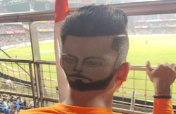 PIC: विराट कोहली के एक फैन की अनोखी हेयरस्टाइल ने मचाया धमाल, सिर में बनवा रखी है ‘रनमशीन’ की तस्वीर