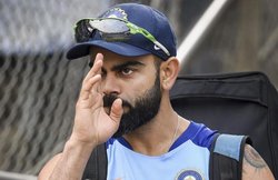 Ind vs Aus: विराट कोहली के पास रिकी पोंटिंग का रिकॉर्ड तोड़ने का मौका, बन सकते हैं बतौर कप्तान सबसे ज्यादा अंतरराष्ट्रीय शतक लगाने वाले क्रिकेटर