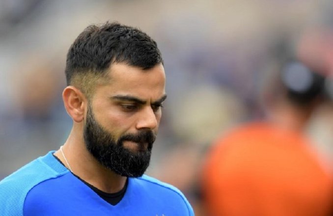 वीरेंद्र सहवाग ने विराट कोहली की कप्तानी पर उठाए सवाल, कहा- MS dhoni का भी टाइम हुआ पूरा