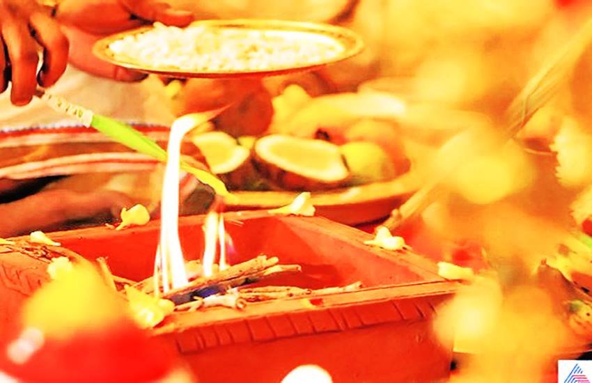 वैदिक यज्ञ और हवन।