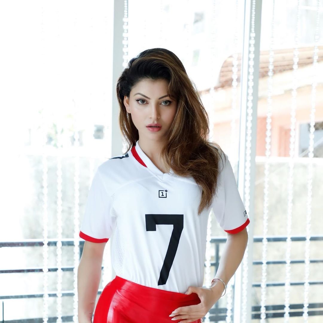 Urvashi Rautela, Urvashi Rautela birthday, happy birthday Urvashi Rautela, Urvashi Rautela age, Urvashi Rautela facts, Urvashi Rautela height, Urvashi Rautela iit, Urvashi Rautela education, Urvashi Rautela boyfriend, Urvashi Rautela family, Urvashi Rautela songs, Urvashi Rautela hate story, Urvashi Rautela hot images, Urvashi Rautela movie, Urvashi Rautela photos, Urvashi Rautela 10 Interesting facts about Urvashi Rautela