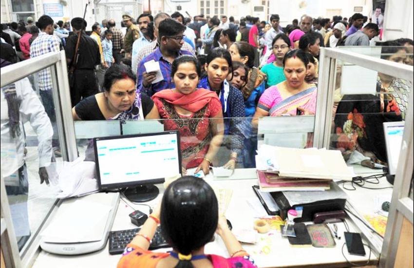 7th Pay Commission: यूनिवर्सिटी के सूत्रों ने कहा कि नोटिस ने यह स्पष्ट कर दिया है कि इस महीने में यह शेड्यूल टूट सकता है, जो ज्यादातर कर्मचारियों के लिए झटका है।