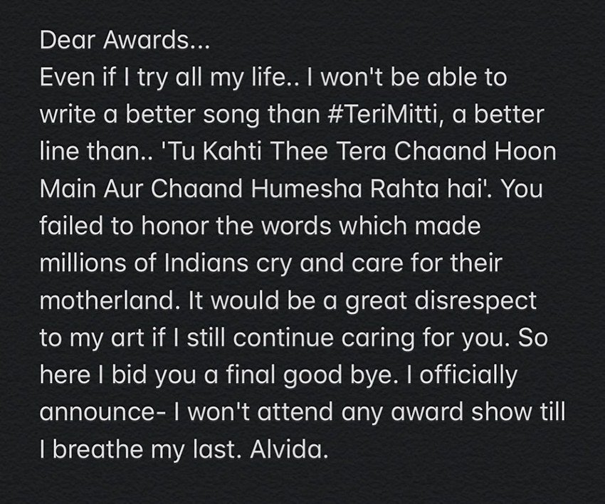 फिल्मफेयर के इस रवैये से परेशान मनोज मुंतशिर ने खुलकर सोशल माडिया में अपनी बात रखी।