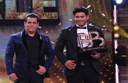 Bigg Boss 13 Finale, Winner Name 2020: सिद्धार्थ शुक्ला ने जीता बिग बॉस सीजन 13, इनाम के रूप में जीती इतनी धनराशि