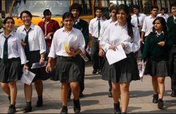 CBSE Board 10th, 12th Date Sheet 2020, Admit Card 2020: 15 फरवरी से शुरू हो रही हैं परीक्षा, इन बातों का रखना होगा ध्यान