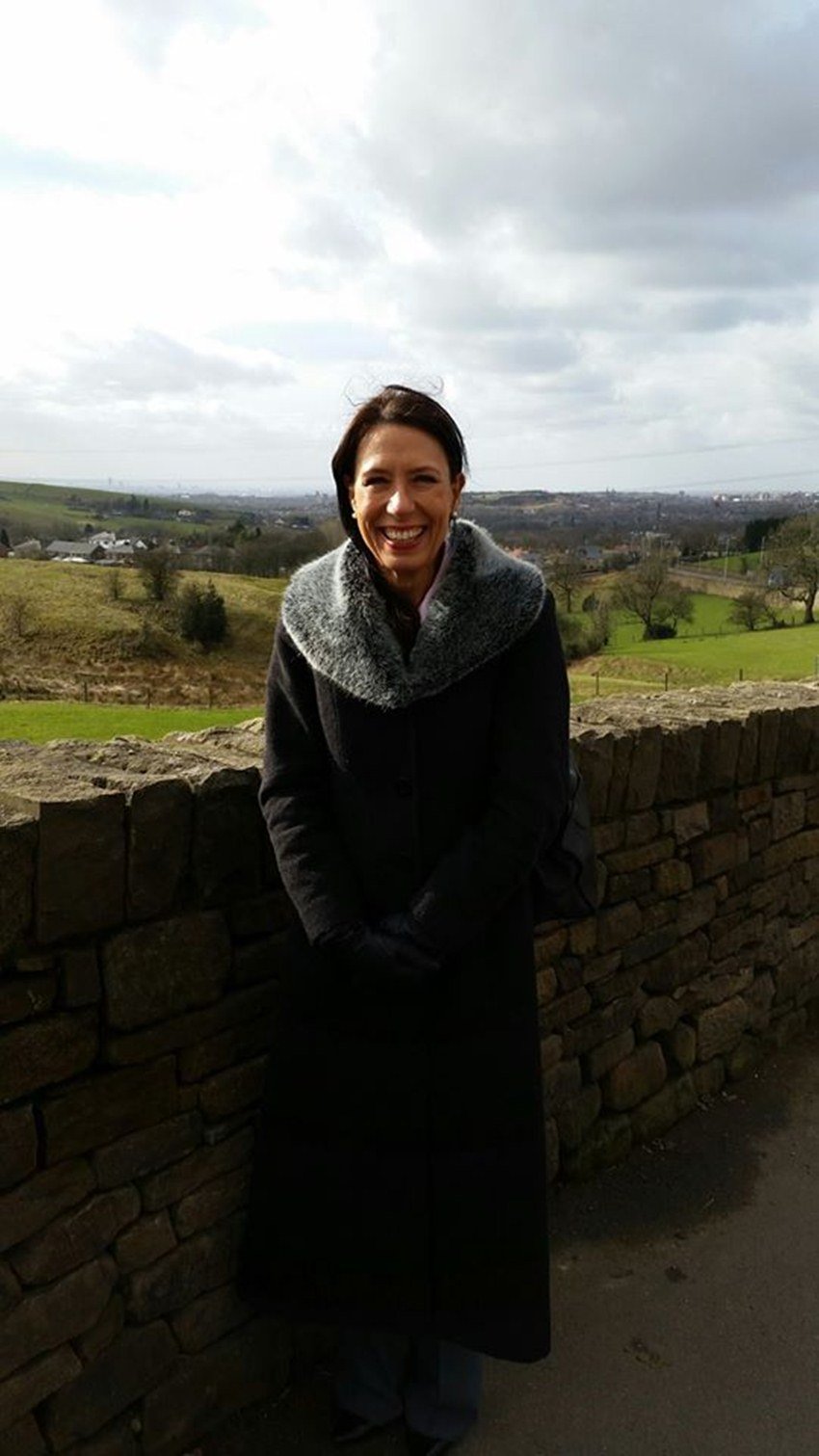 डेब्बी अब्राहम्स ने तब के ब्रिटिश विदेश मंत्री डोमनिक राब को लिखा था।