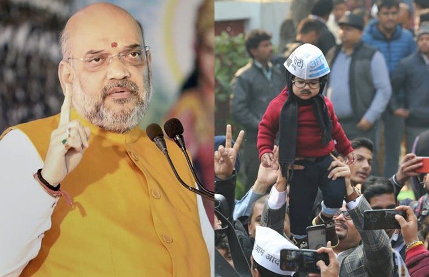 Delhi Election/Chunav Results 2020: दिल्ली विधानसभा चुनावों के परिणाम/रुझान सामने आने लगे हैं। दिल्ली की सत्ता पर एक बार फिर से आम आदमी पार्टी की वापसी होती दिख रही है तो बीजेपी किसी तरह से पिछली बार से ज्यादा सीटों के आकड़े को छू सकती है। खबर लिखे जान तक जो रुझान सामने आए हैं उसके अनुसार आम आदमी पार्टी 63 सीटें जीतती दिख रही है। बीजेपी 7 सीटों पर आगे चल रही है। कांग्रेस पार्टी एक भी सीट पर आगे नहीं है। इन रुझानों के बाद मीडिया से सोशल मीडिया तक में आप की जीत का चर्चा है। सोशल मीडिया में लोग लिख रहे हैं कि ये नफरत की हार है और काम की जीत है। वहीं कुछ यूजर्स ने ये भी लिखा कि ये चुनाव परिणाम फर्जी राष्ट्रवादियों का 'मुक्ति काल' है।
