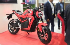 Hero Electric AE-47 Electric Motorcycle, Hero Electric Auto Expo, Hero AE-47 Electric Price, Hero AE-47 Electric Driving range, Hero AE-47 Electric detail, Hero AE-47 Electric Features, Hero Electric Motorycle, Auto Expo 2020