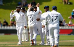 IND vs NZ: बुमराह की आलोचना पर भड़के इशांत शर्मा, कहा- हैरान हूं कि कैसे एक मैच से बदल जाती है राय