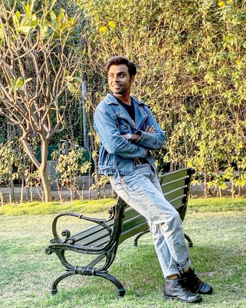 जितेंद्र कुमार IIT खड़गपुर से सिविल इंजीनियरिंग में ग्रैजुएट हैं। हालांकि शुरू से उनका रुझान एक्टिंग की तरफ था।