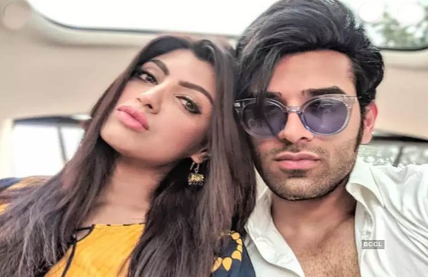 Mujhse Shaadi Karoge: पारस छाबड़ा की गर्लफ्रेंड आकांक्षा पुरी लेंगी शो में एंट्री Mujhse Shaadi Karoge: पारस छाबड़ा की गर्लफ्रेंड आकांक्षा पुरी लेंगी शो में एंट्री