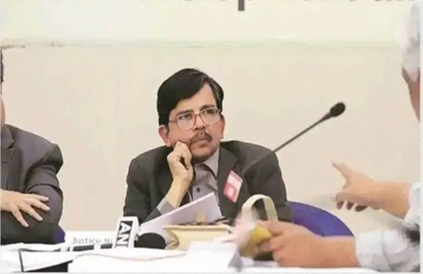 Delhi Violence की सुनवाई कर रहे जस्टिस S Murlidhar का तबादला हो गया है।