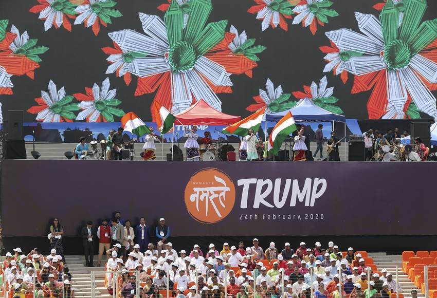 Donald Trump India Visit, Donald Trump Visit in India, US President Donald Trump, Donald Trump in Indian, Donald Trump Talking About Indian Films, Donald Trump on DDLJ and SHOLAY Loudly, entertainment news, bollywood news, bollywood news, television news