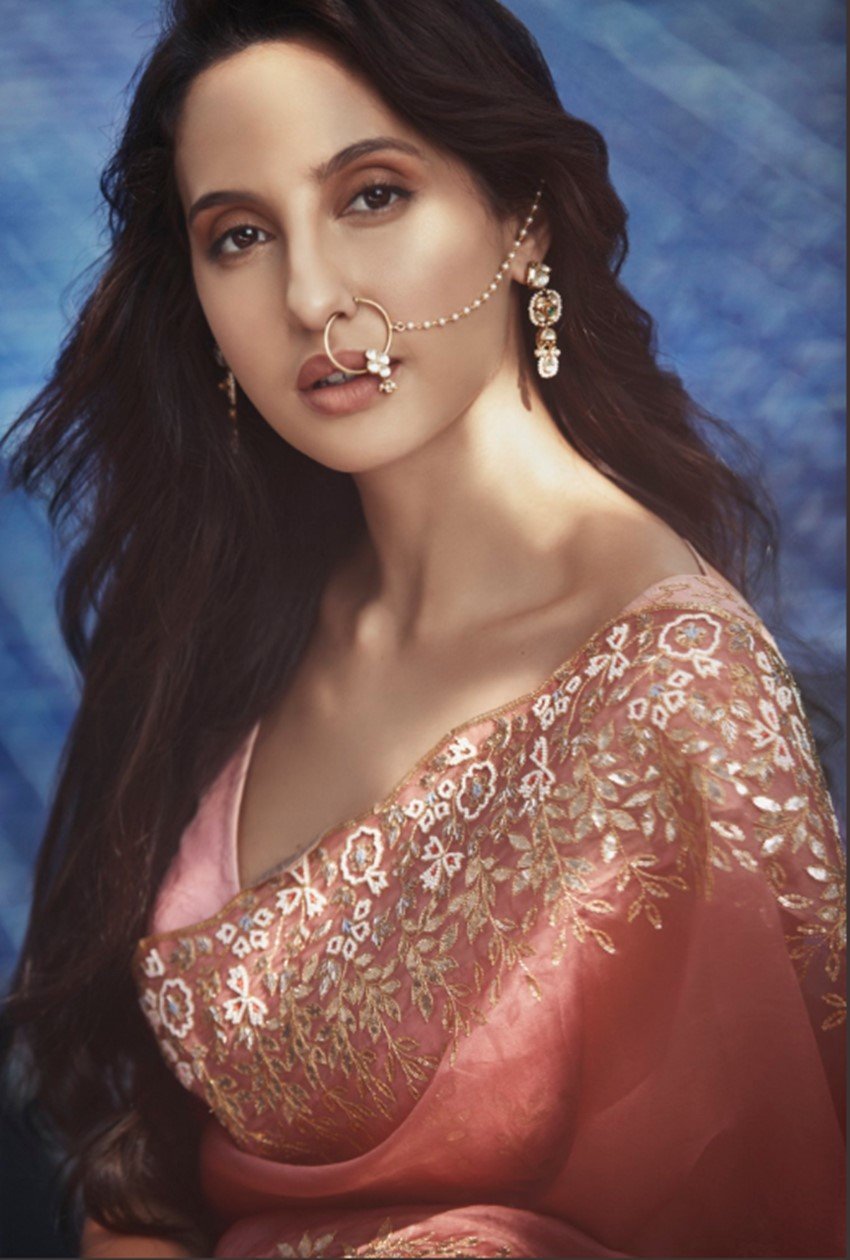 Nora Fatehi, Actress Nora Fatehi, Nora Fatehi Raising High Temperature, Nora Fatehi HD Pictures, Nora Fatehi in Beautiful Indian Saari, Nora Fatehi With a Nath, Fans Reacting on Nora Fatehi Pictures, Dilbar Dilber Actress nora fatehi, Nora Fatehi Look Goes Crazy, entertainment news, bollywood new, television news