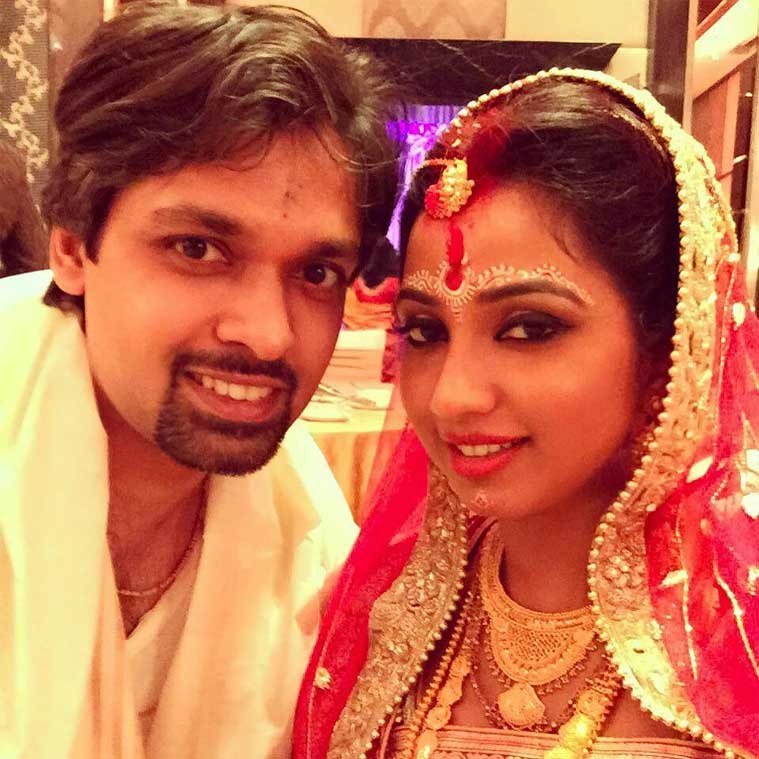 Shreya Ghoshal, Shreya Ghoshal songs, Shreya Ghoshal kids, Shreya ghoshal new song, shreya ghoshal anniversary, shreya ghoshal husband, shreya ghoshal album, shreya ghoshal music, bollywood news, bollywood gallery, bollywood celebs, bollywood singer, Shreya Ghoshal, Shreya Ghoshal marriage, Shreya Ghoshal wedding, Shreya Ghoshal Shiladitya marriage, या घोषाल, श्रेया घोषाल की शादी, श्रेया घोषाल शिलादित्य शादी,