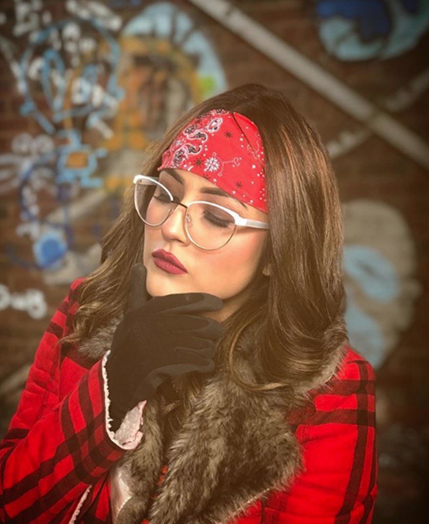 bigg boss, bigg bboss contestants, biggb boss finalist, bigg boss sana, shehnaaz gill life style, Shehnaaz gill real life, luxury life of sana, Sana Profile, Shehnaaz Gill Profile, bigg boss 13, bigg boss 13 winner, bigg boss 13 winner name, bigg boss season 13, bigg boss winner name, bigg boss 13 voot, entertainment news bollywood news, television news