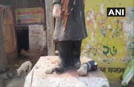 Swami Vivekananda, Vivekananda, Statue, Andi Village, Murshidabad, Vandalise, West Bengal, State News, Hindi News