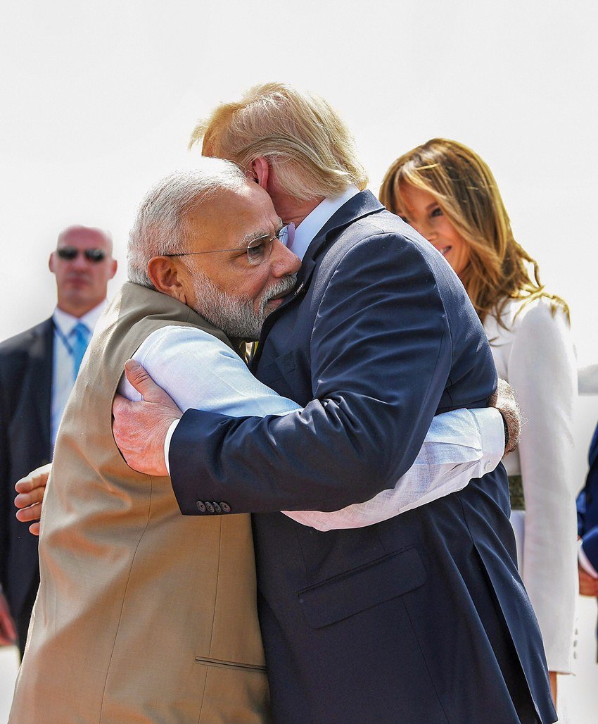 Donal Trump के दामाद जैरेड कशनर यहूदी धर्म के हैं। जैरेड हार्वर्ड जैसी प्रतिष्ठित संस्थान से पढ़े हैं।
