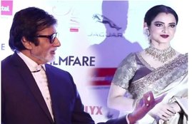 Rekha, Amitabh Bachchan, Rekha dabboo ratnani photo even launch, rekha amitabh bachchan, rekha reaction on amitabh photo, rekha on dabboo ratnani calender laucnh 2020, Rekha Amitabh Bachchan, Rekha Dabboo Ratnani Calendar 2020, Rekha Call Amitabh Photo Danger Zone, रेखा, अमिताभ बच्चन, रेखा अमिताभ बच्चन फोटो