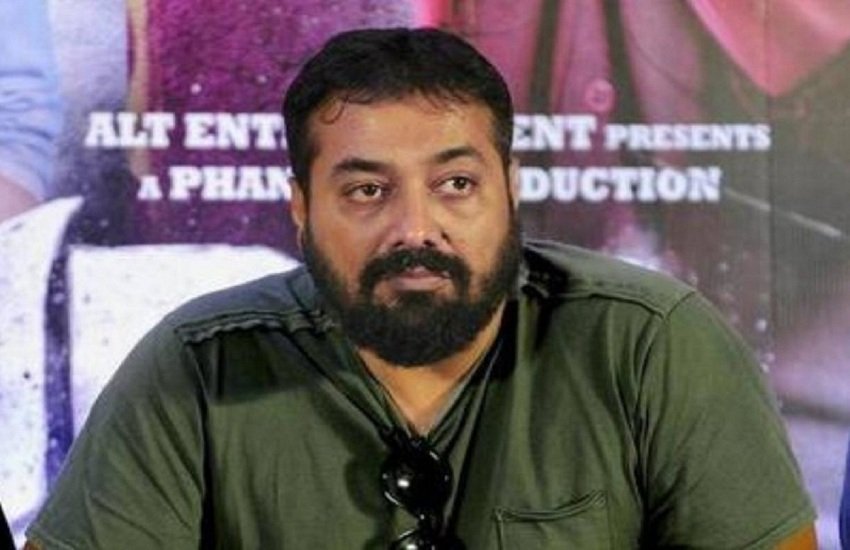 Anurag Kashyap, Delhi Violence: दिल्ली हिंसा को लेकर बॉलीवुड डायरेक्टर अनुराग कश्यप ने एक के बाद एक कई ट्वीट करके अपनी प्रतिक्रिया दी है। 