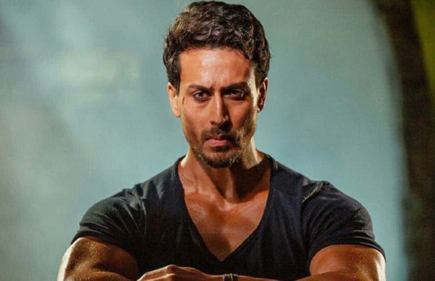 Baaghi 3 Trailer: बागी का ट्रेलर देख लोगों को याद आई physics Baaghi 3 Trailer: बागी का ट्रेलर देख लोगों को याद आई physics