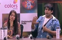 Bigg Boss 13: पत्रकार बनकर आई महिला निकली सिद्धार्थ शुक्ला की दोस्त! मेकर्स पर लगा पक्षपात का आरोप