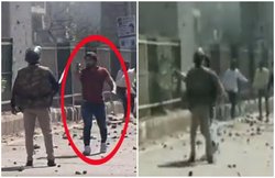 CAA Protest in Delhi, Maujpur-Babarpur-Jafrabad: …पुल‍िसवाले पर ताना तमंचा, नजदीक आते ही दबा द‍िया ट्र‍िगर, वीडियो वायरल