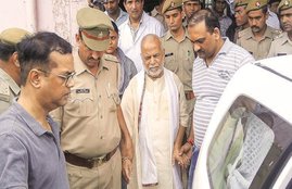 swami Chinmayanand, former union minister, rape case, up police, Allahabad High Court, high court justice, blackmail for ransom, india news, Hindi news, news in Hindi, latest news, today news in Hindi