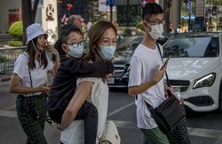 Coronavirus का इलाज नहीं ढूंढ पा रहा चीन, क्या 20 हजार मरीजों को जान से मारने की है तैयारी? पढ़ें- क्या है सच्चाई