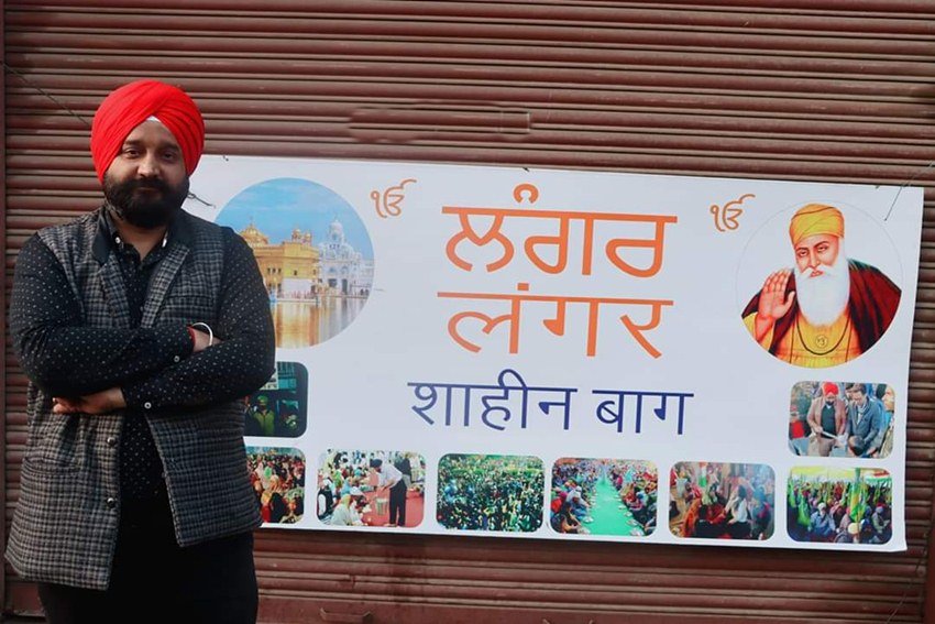 बिंद्रा का कहना है कि लंगर चलाना सेवा का काम है। आज हम दूसरों की मदद कर रहे हैं कल कोई हमारी करेगा।