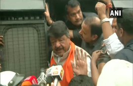 Kolkata Police, Kailash Vijayvargiya, CAA, BJP, npr, cm mamata