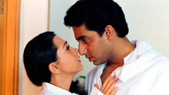 valentine week, valentine day, bollywood breakup, bollywood affair, salman khan, deepika padukone, rambir kapoor, akshay kumar, shahid kapoor, kareena kapoor, abhishek bachchan, karishman kapoor, bollywood love couples