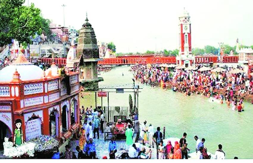 हरिद्वार के कुंभ मेले में करोड़ों लोगों के पहुंचने का अनुमान (फोटो- जनसत्ता)
