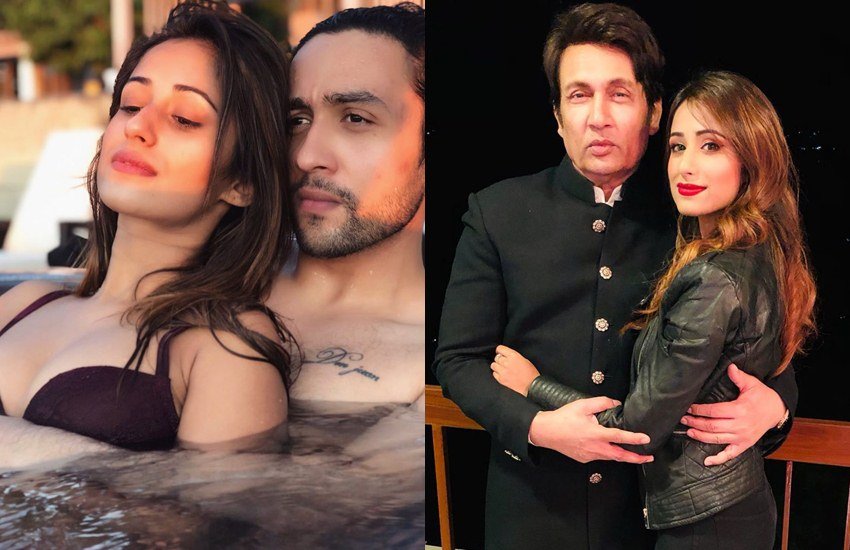 Valentines Day को देखते हुए तमाम सेलिब्रिटीज सोशल मीडिया में अपनी रोमांटिक तस्वीरें शेयर कर रहे हैँ। फैंस को उनकी ये तस्वीरें खूब पसंद भी आ रही हैं। वैलेंटाइन वीक में ही अध्ययन सुमन की गर्लफ्रेंड औऱ शेखर सुमन की होने वाली बहू मायरा मिश्रा (Maera Mishra) की एक तस्वीर काफी चर्चित हो रही है। मायरा इस वायरल तस्वीर में टॉपलेस नजर आ रही हैं।