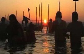 magh purnima, maghi purnima, maghi purnima 2020, magh purnima 2020, 9 february 2020, magh purnima snan muhurat, 9th February, hindu religion, hindu calender, religion, river ganga, maa gange, har har gange, maghi purnima date 2020, maghi purnima kab hai, maghi purnima ki puja vidhi, maghi purnima kaise manaye, maghi purnima se judi ye baatein, purnima, purnima in magh, magh season, beginning o falgun season