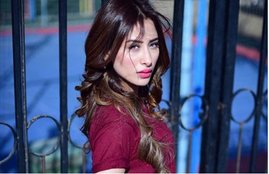 Bigg Boss 13, Mahira sharma, Mahira sharma mid-week eviction, mahira sharma out from the show, shehnaz gill, arti singh ghost, Shehnaaz gill sacres, sidharth shukla, Arti singh scares rashami desai, paras chhabra, vishal aditya singh, sid-asim fight, salman khan,sidharth shukla, shehnaaz gill, asim riaz, rashmi desai, arti singh,