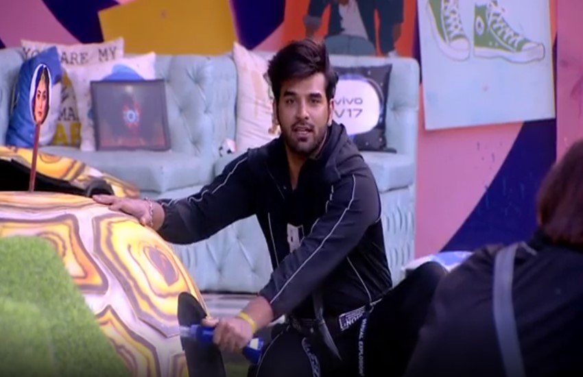 Bigg Boss 13 February 6 Episode live Update, paras try to draw finale week task, Bigg boss, Paras chhabra, Mahira sharma, task cancel, Sidharth shukla, asima riaz, shehnaaz gill, Mahira sharma, arti singh, paras chhabra try to draw task,