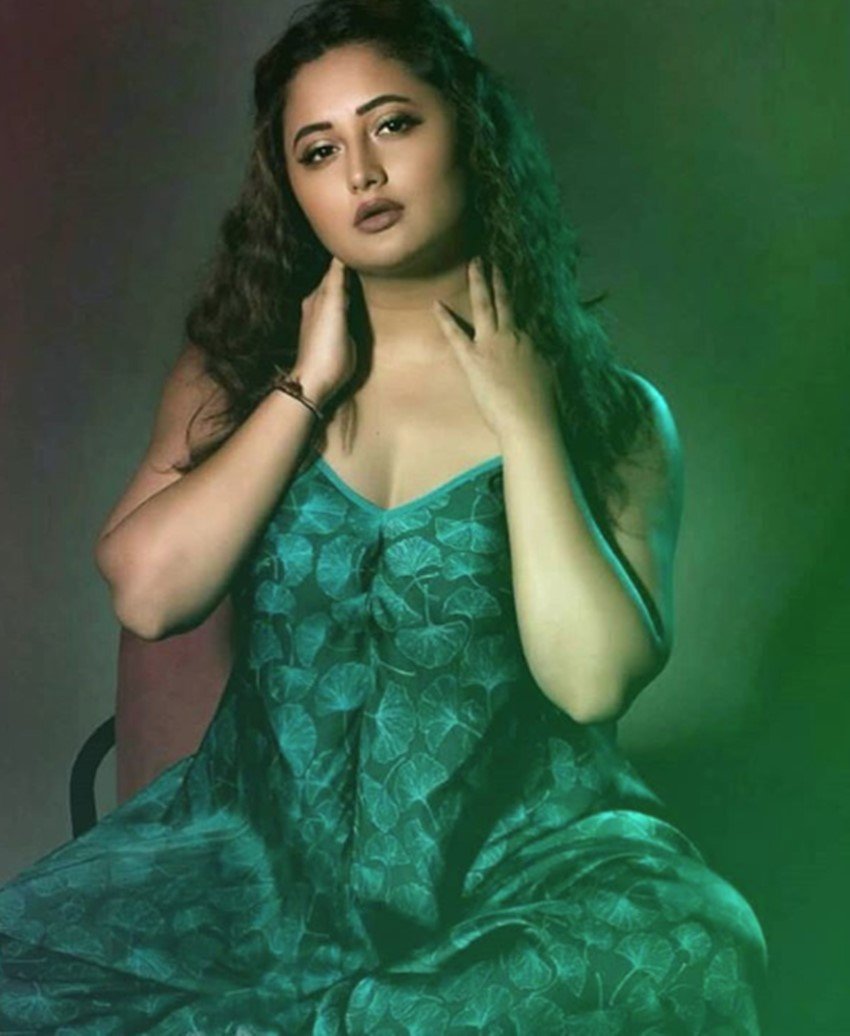 Bigg Boss 13, Rashmi Desai, Rashmi Desai Birthday, Salman Khan, Salman Khan Offer Film To RASHMI Desai, bb13 Contestant rashi desai, Dil Se Dil Tak Actress rashmi desai, Rashmi Desai Lavish Life Style , Rashmi Desai Stylish Life, Rashmi Desai Home, Rashmi Desai Cras, Rashmi Desai Age, entertainment news, bollywood news, television news