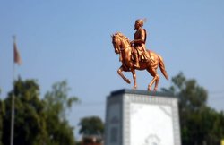 Chhatrapati Shivaji Maharaj Jayanti 2020 Wishes Images, Quotes: आत्मबल सामर्थ्य देता है… भेजकर ये मैसेज शिवाजी जयंती की दें शुभकामनाएं