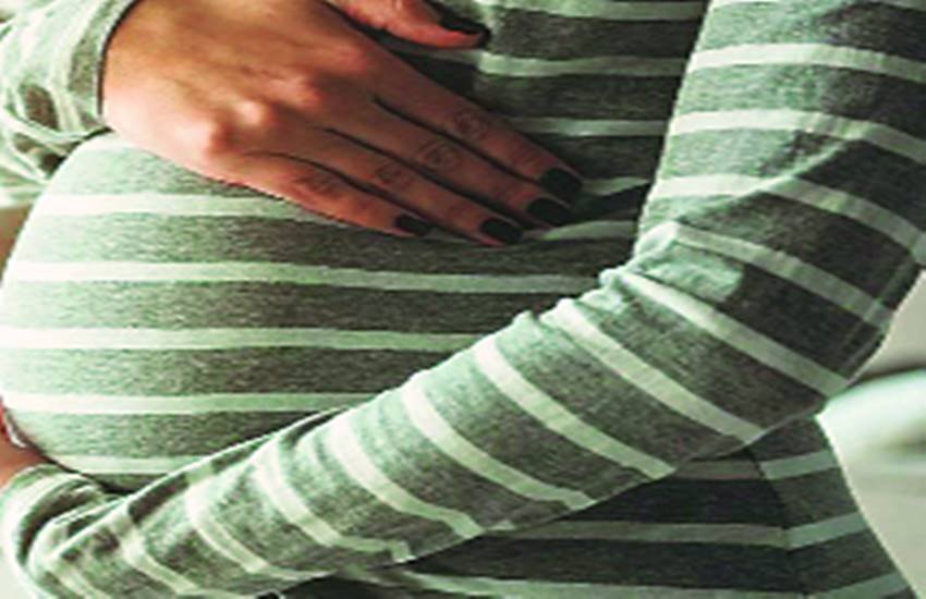 सरोगेसी की प्रतीकात्मक तस्वीर।