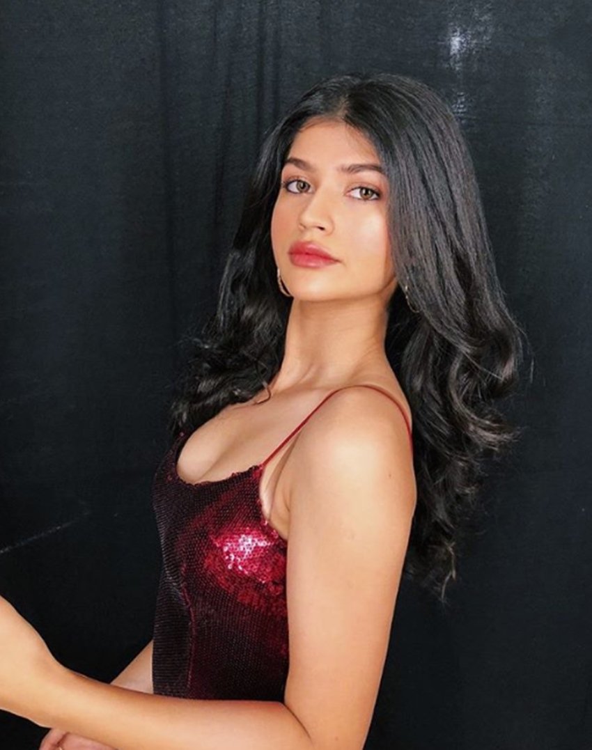Mouni Roy, Varun Dhawan, Varun Dhawan Niece Anjini Dhawan, Naagin Fame Actress Mouni Roy, Mouni Roy React On Varun Dhawan Niece, Anjani Dhawan, Mouni Passes Comment on Varun Dhawan Niece , entertainment news, bollywood news, television news