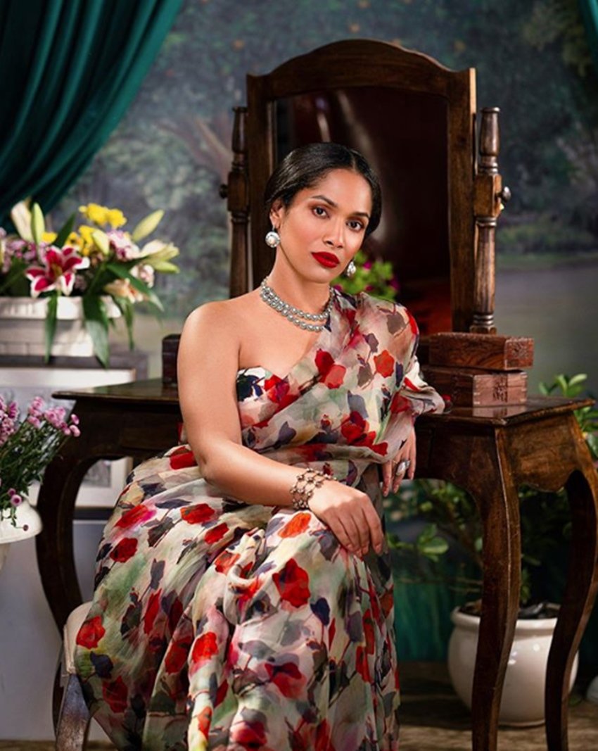Neena Gupta, Masaba Gupta, Neena Gupta Daughter masaba Gupta, Badhai Ho Actress Neena Gupta, Neena Daughter Masaba Divorce, Fashion Designer Masaba Gupta, Masaba Gupta broke 4 years Marriage, Masaba GuptA Divorced to Husband, Shubh Mangal Zyada Savdhaan Actress Neena Gupta, entertainment news, bollywood news, television news