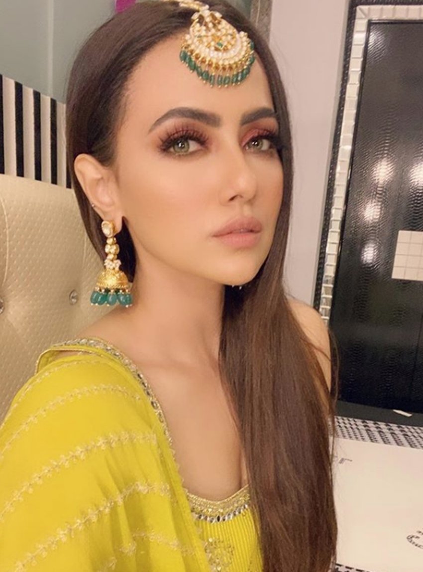 Sana Khaan, Melvin Louis, Sana Break Breakdown on Breakup, Sana Khaan Open UpOn Breakup, Melvin Louis Family is A Character less Says Sana Khaan, Sana Khaan Accuses Choreographer For Molestation, Sana Khan ex-boyfriend, Melvin Girlfriend, molestation and cheating blame on Melvin,