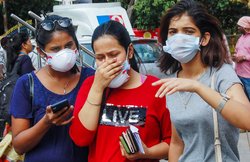 देश में पसरे Coronavirus के पैर! हरियाणा में एक Patym कर्मचारी संक्रमित, सूरत में भी आशंका के चलते 2 लोग अस्पताल में भर्ती