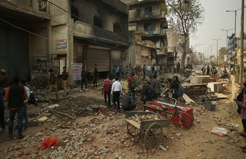 Delhi Violence, Delhi Riots, Delhi, Death Toll, FIR, Iran, Ayatollah Khamenei, Riots, Police, Hindu Extremists, National News, दिल्ली हिंसा, दिल्ली दंगे, दिल्ली, मौतों का आंकड़ा, मौत, मृतक, एफआईआर, अयातुल्ला खान, दंगे, पुलिस, हिंदू चरमपंथी, कट्टरपंथी, राष्ट्रीय खबरें