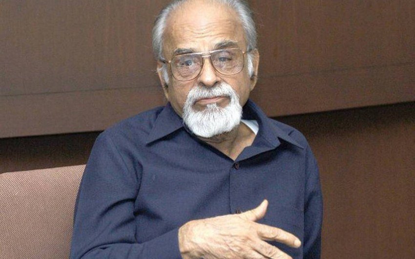 पूर्व पीएम इंद्र कुमार गुजराल ने बीकॉम करने के बाद एमए किया था।