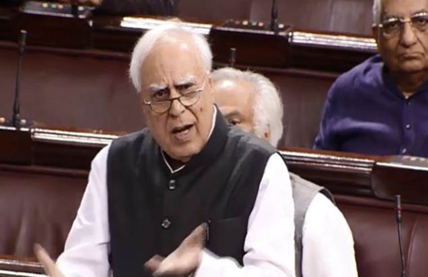 दिल्ली हिंसा पर संसद में बहस