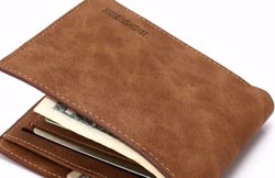 इंसान की खाल उधाड़ कर बनाई पर्स और एल्बम कवर, बदबू से हुआ खुलासा